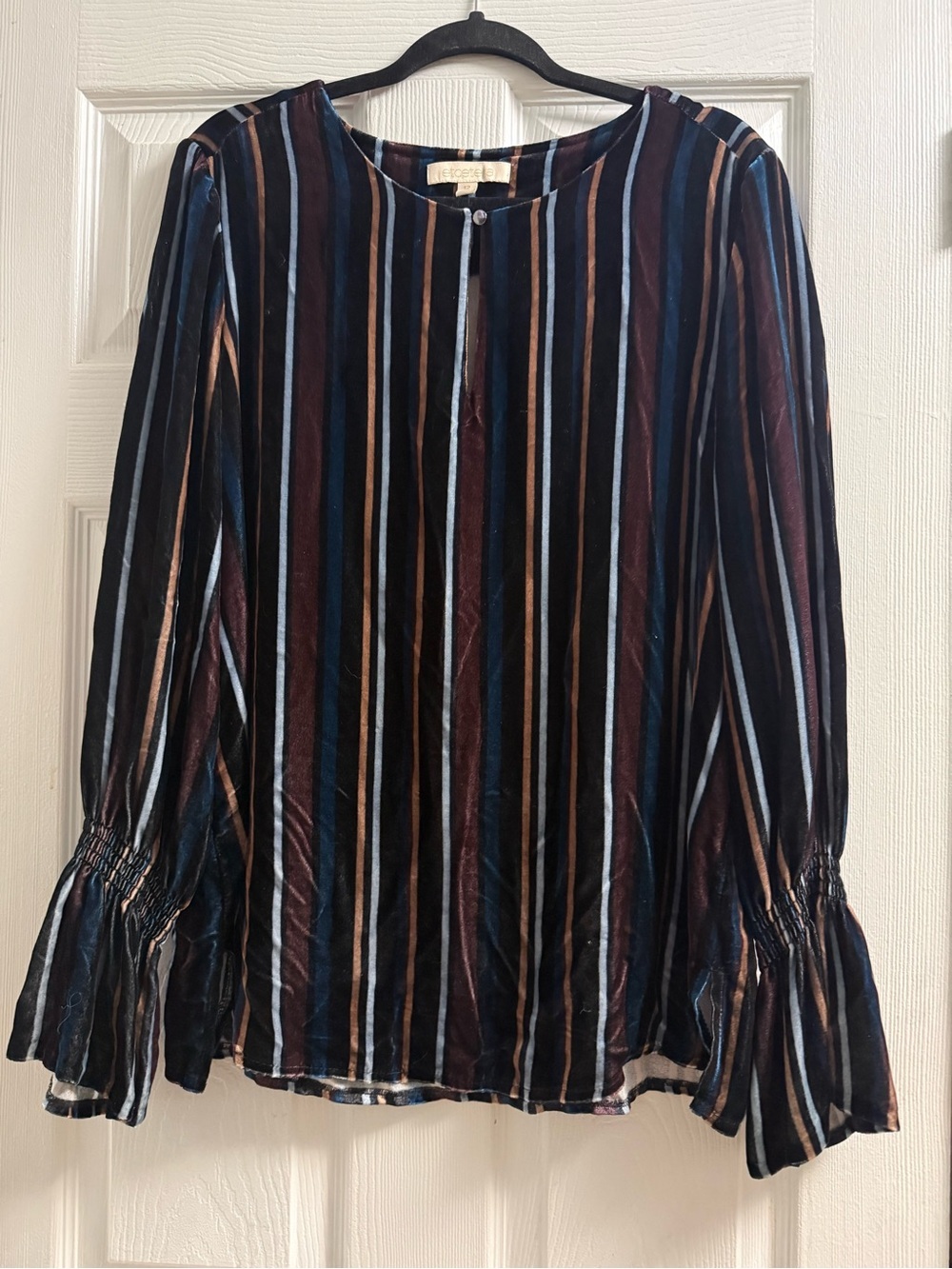 Etcetera striped velvet top featuring a keyhole neckline size 12